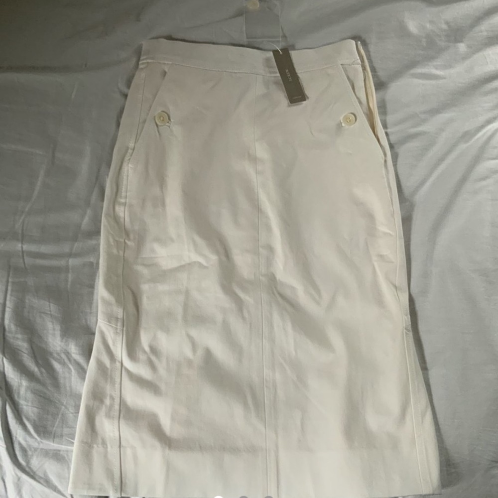 J. Crew brand-new cream colored pencil skirt